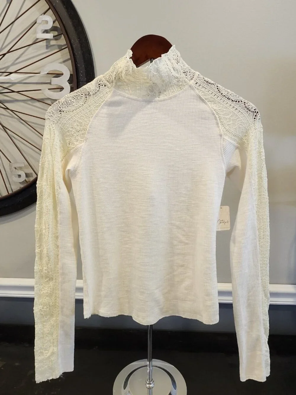 NWT~Free People~FREDDIE~Mock Neck~Long Sleeve~Shirt~Lace Panels~Painted White~SM